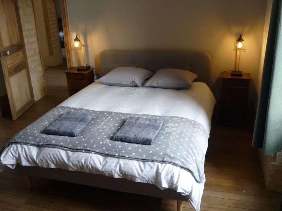 Le Presbytere - Touillon, Jacuzzi, 4 Chambres Pour 10 Екстериор снимка