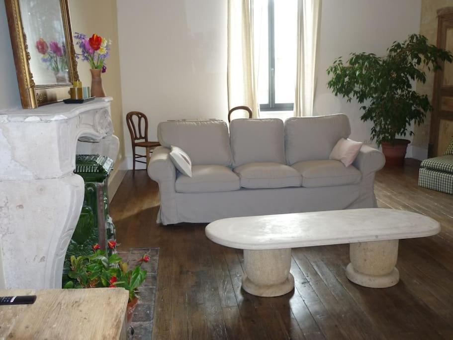 Le Presbytere - Touillon, Jacuzzi, 4 Chambres Pour 10 Екстериор снимка